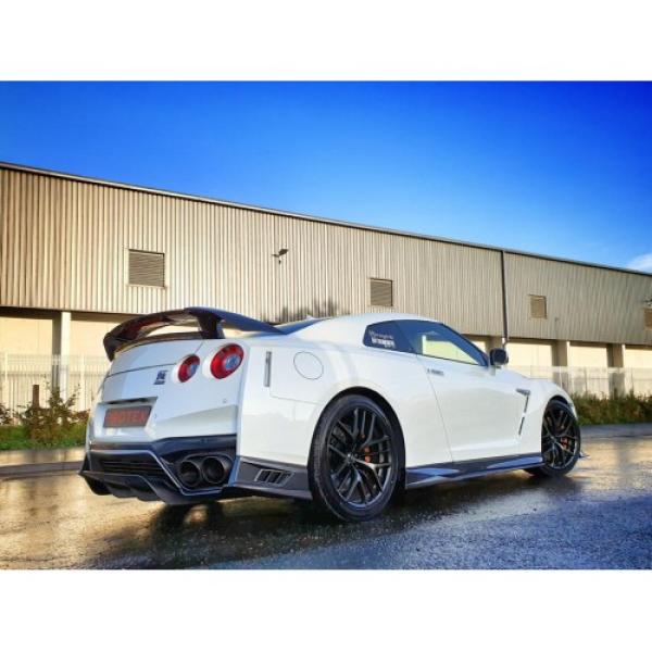 Carbon Rear Diffuser